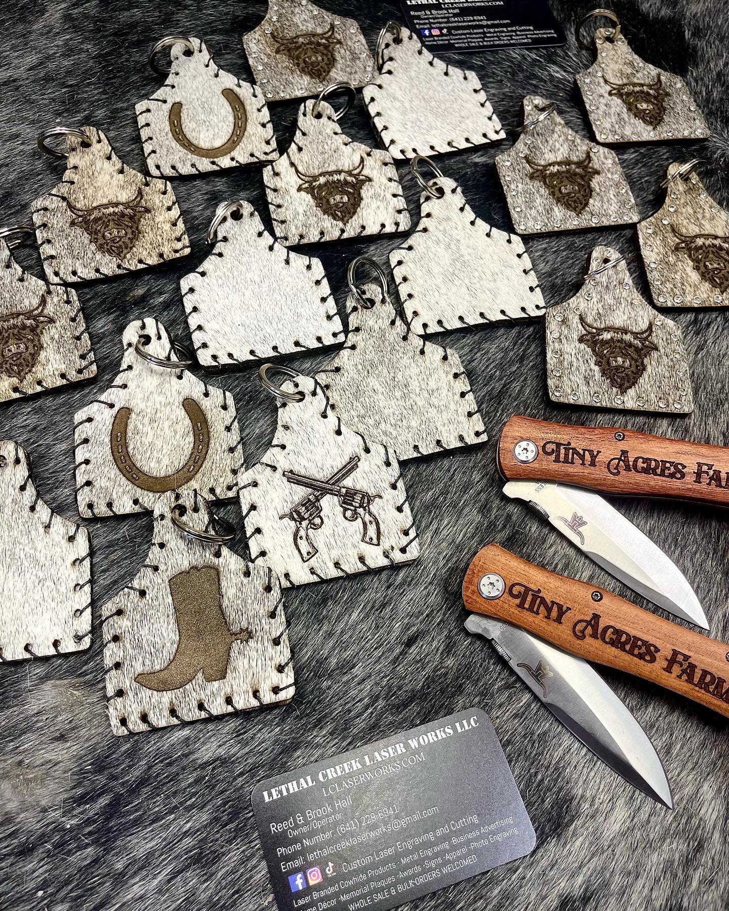 Get Branded Cowhide Bag Tag (Pistols)