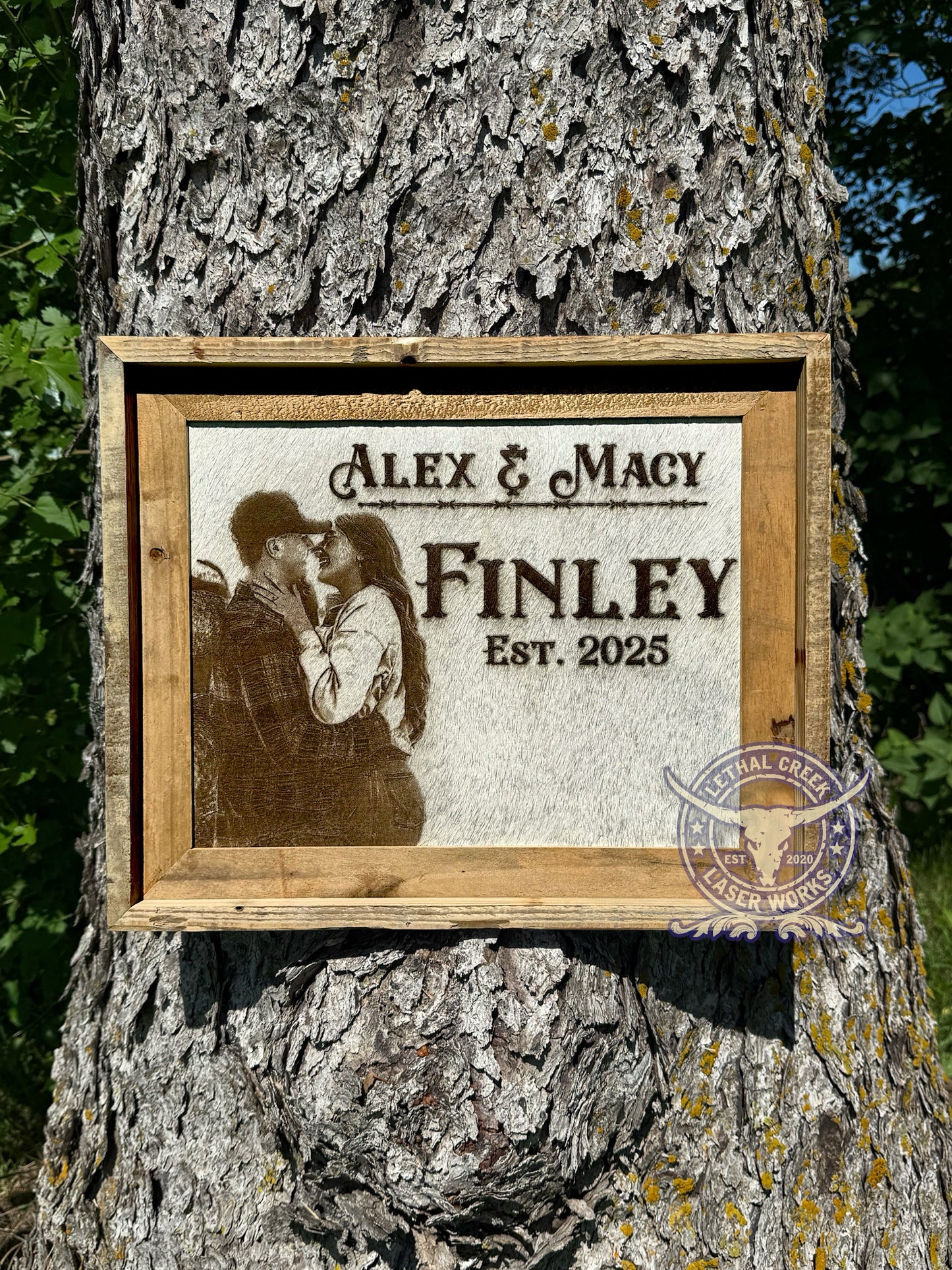 RUSTIC PHOTO BRANDED FRAME