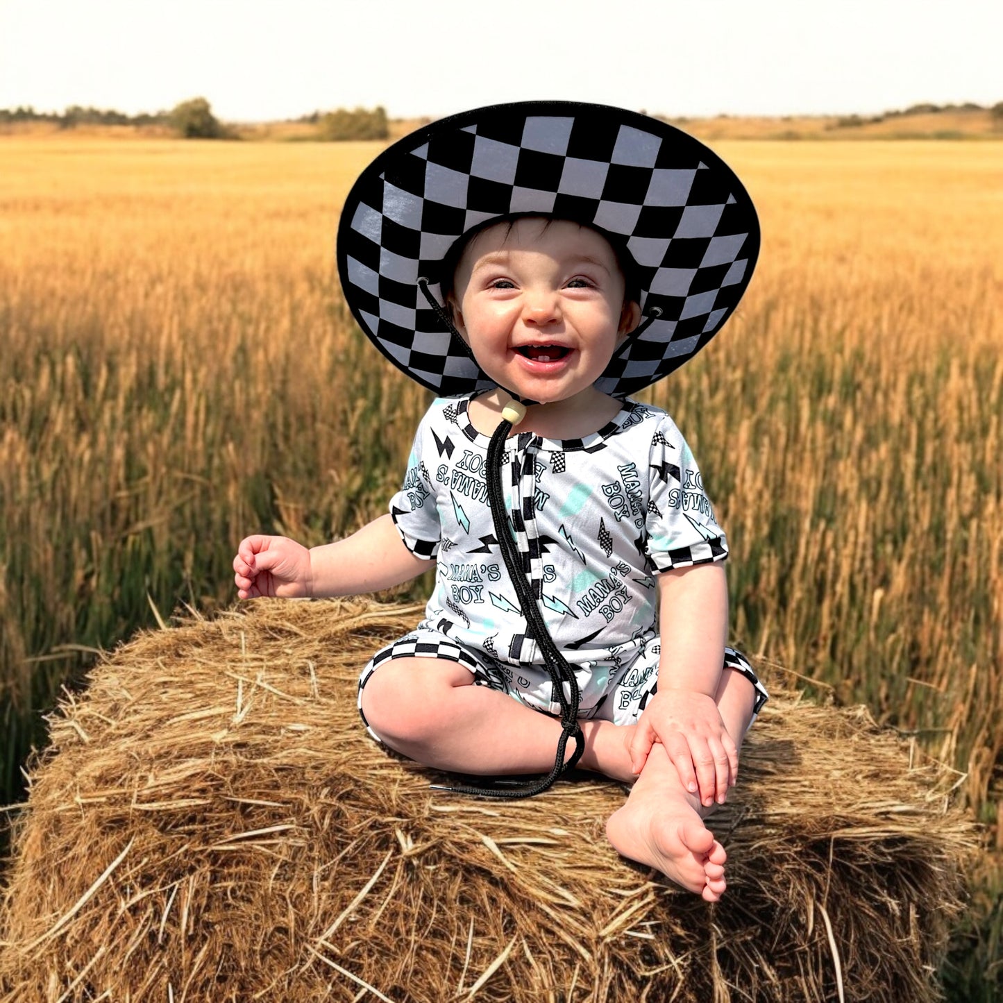 INFANT STRAW HAT CUSTOMIZED WITH PATCH