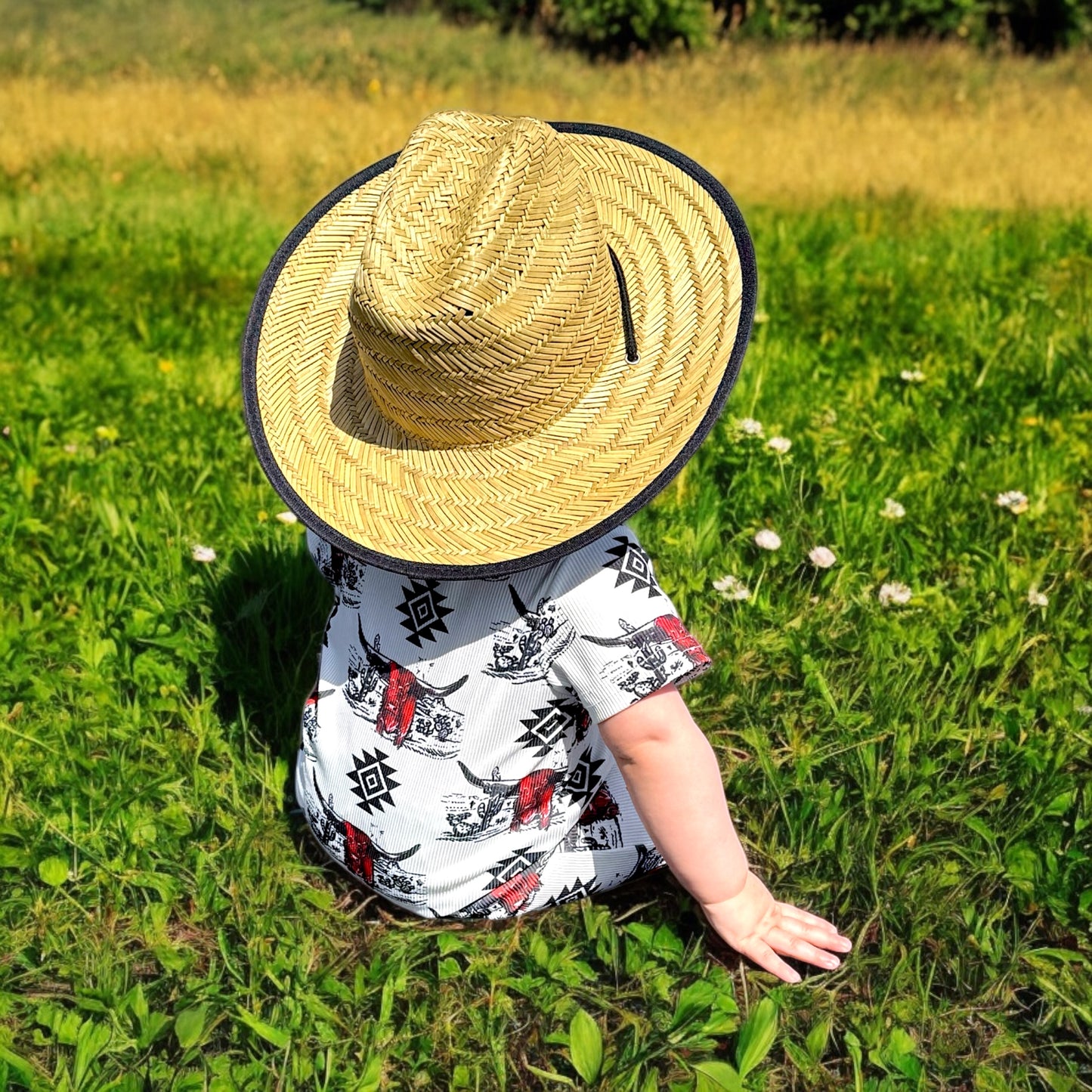INFANT STRAW HAT CUSTOMIZED WITH PATCH