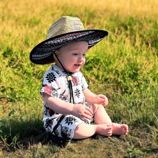INFANT STRAW HAT CUSTOMIZED WITH PATCH