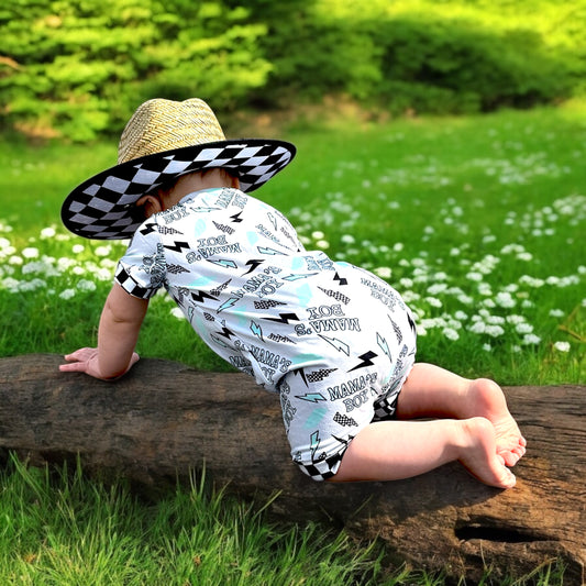 INFANT STRAW HAT CUSTOMIZED WITH PATCH